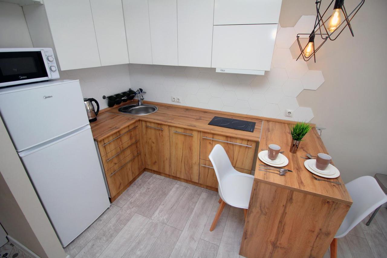 Studio In The Center 216 Алма Ата Екстериор снимка